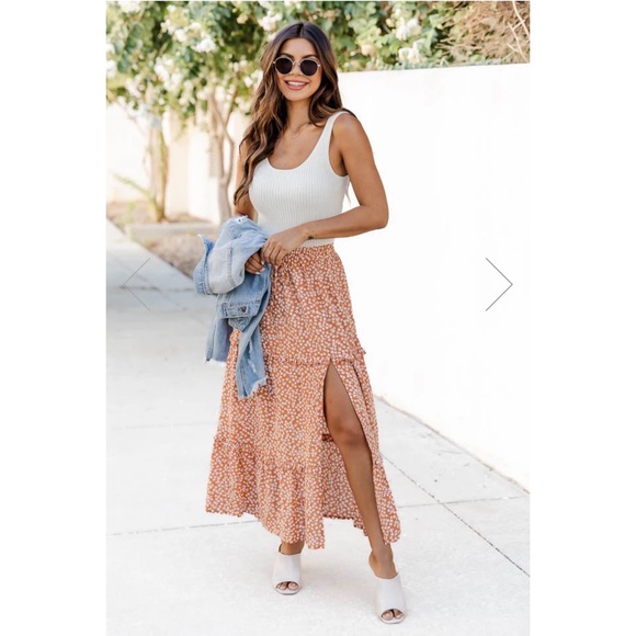 IN LOVE WITH LIFE ORANGE FLORAL SIDE-SLIT MAXI SKIRT - PINK LILY - Picture 3 of 7